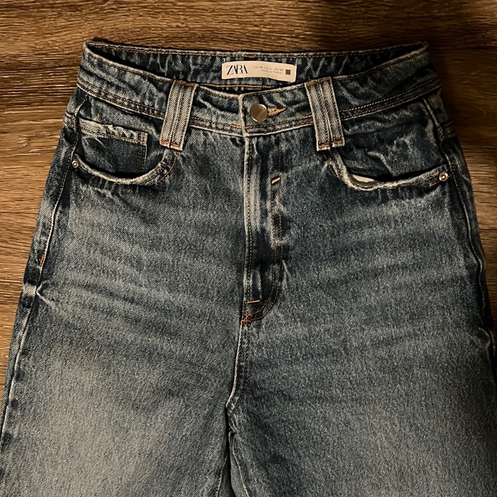Zara Jeans